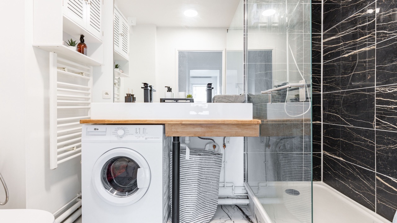 Photo of Bathroom in Petit Nanterre