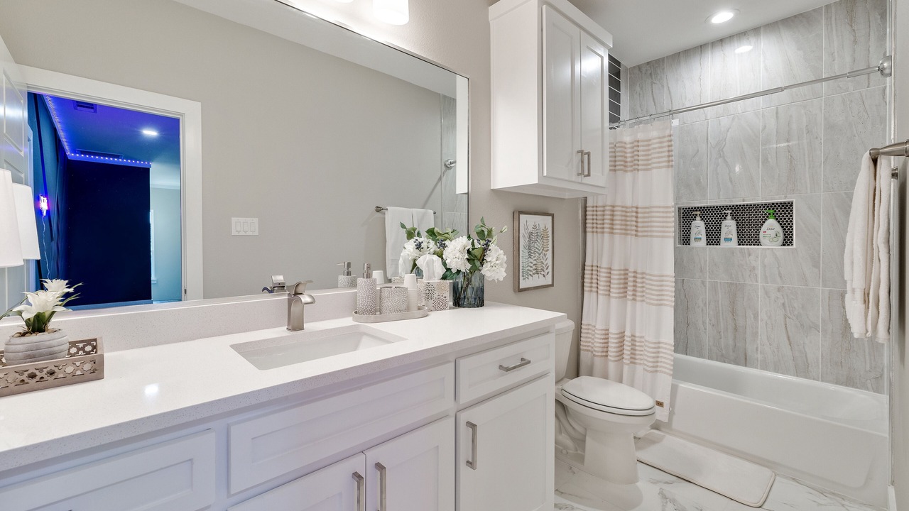 Photo of Bathroom in Cedar Crest