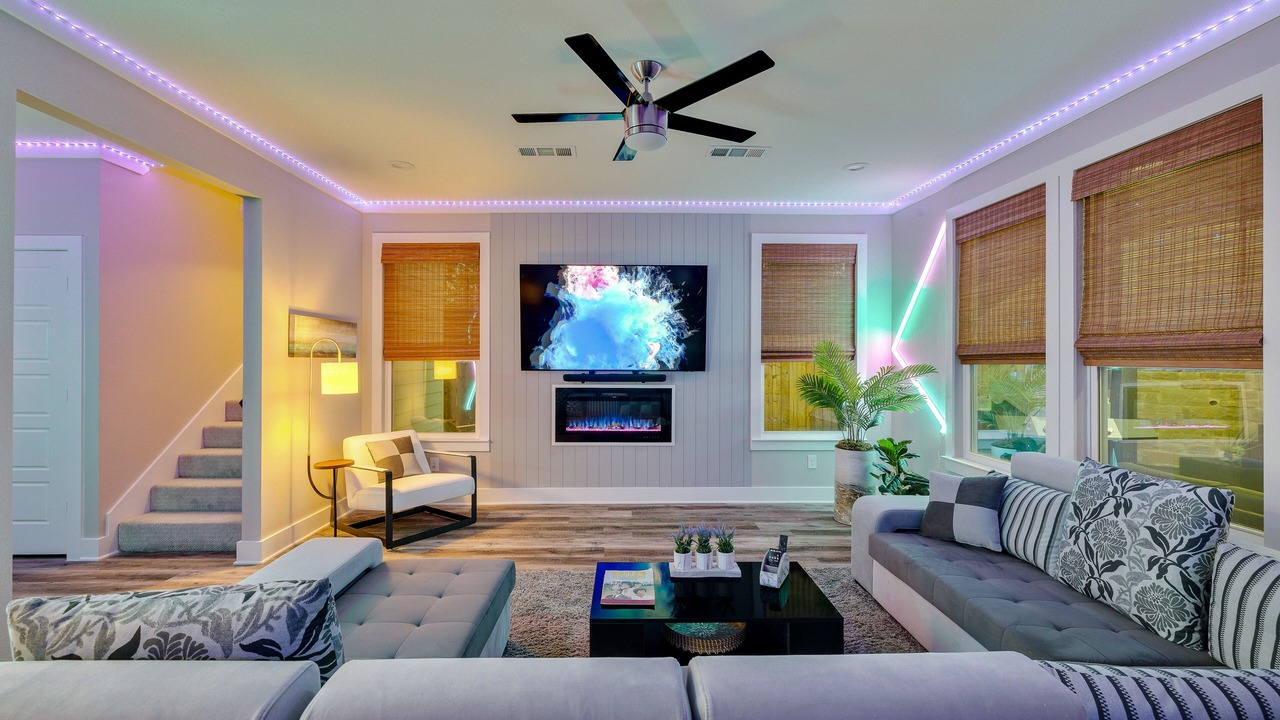 Photo of Livingroom in Cedar Crest