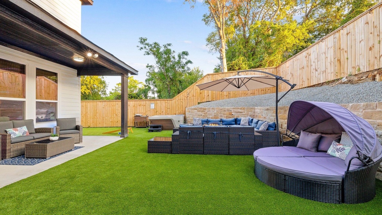 Photo of Patio Balcony in Cedar Crest