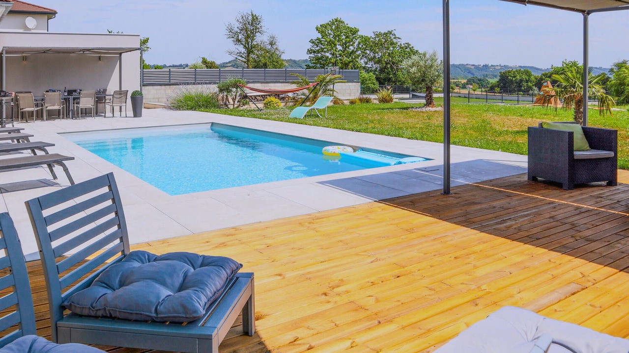 Photo of Outdoor in Pont-Eveque