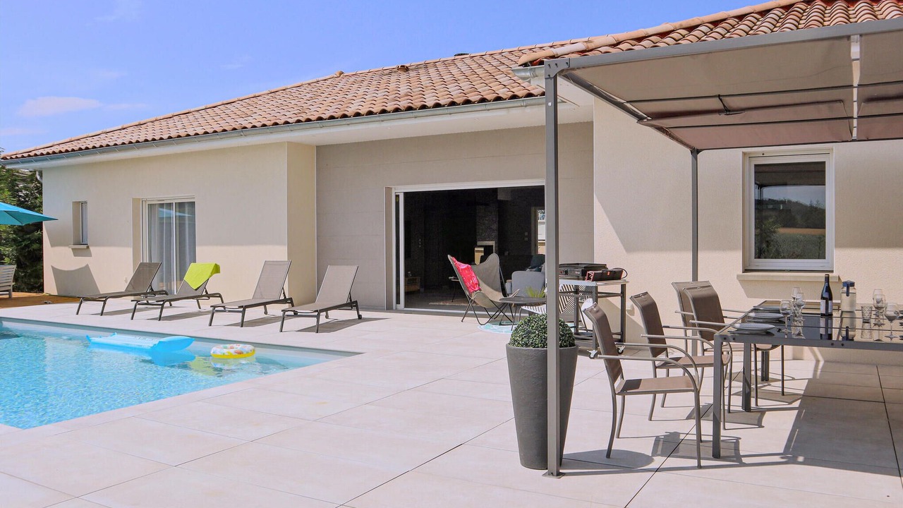 Photo of Outdoor in Pont-Eveque