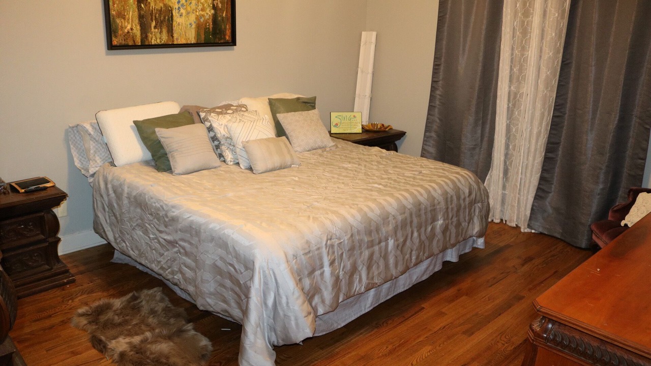 Photo of Bedroom in Lakes of Forest Hill