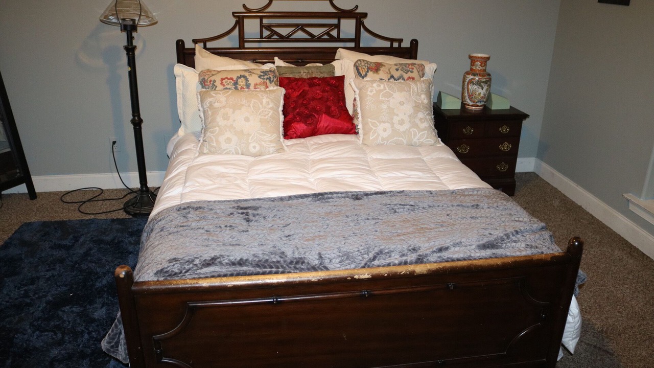 Photo of Bedroom in Lakes of Forest Hill