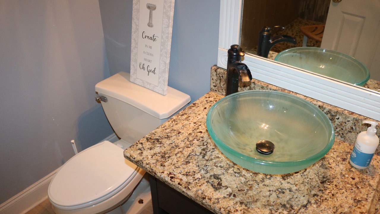 Photo of Bathroom in Lakes of Forest Hill