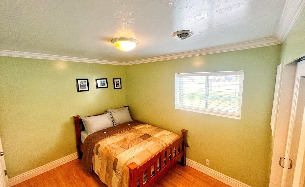 Photo of Bedroom in Sandy