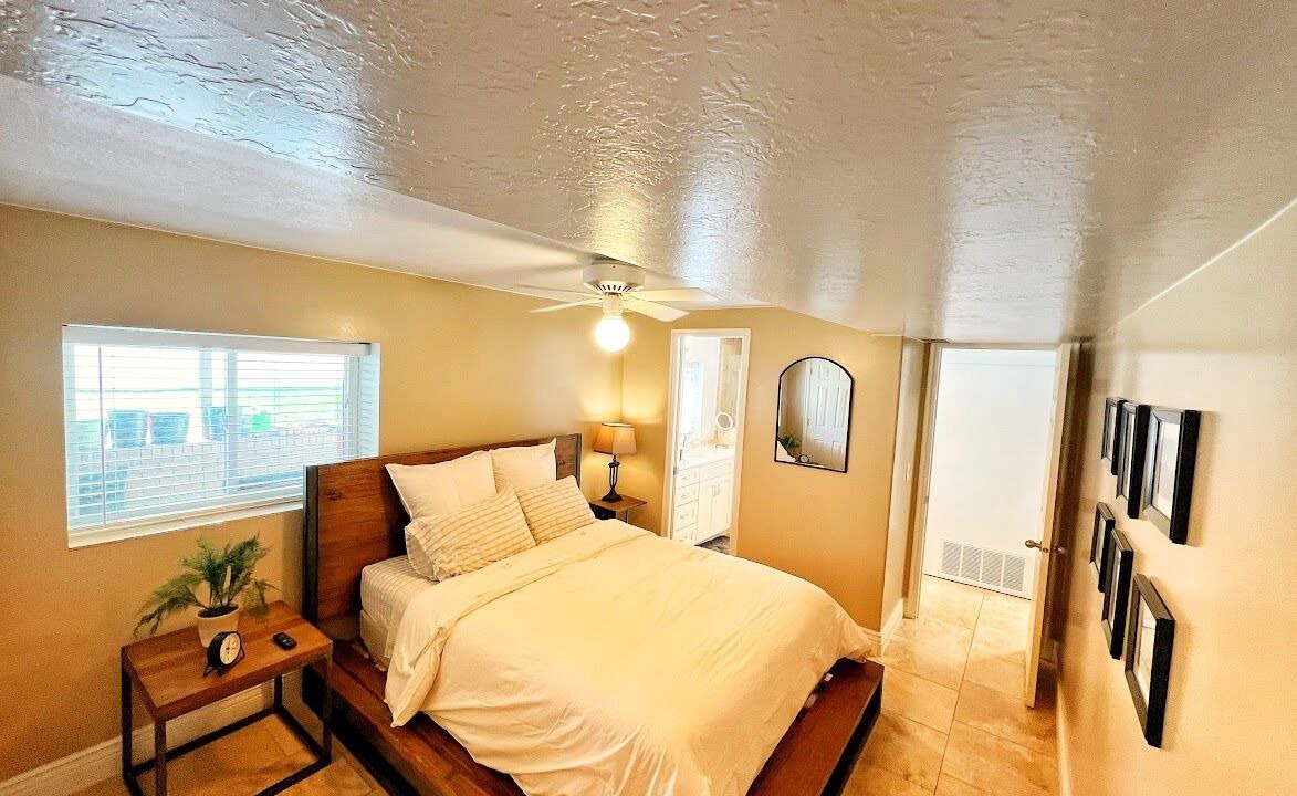 Photo of Bedroom in Sandy