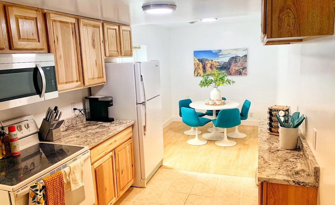 Photo of Kitchen in Sandy