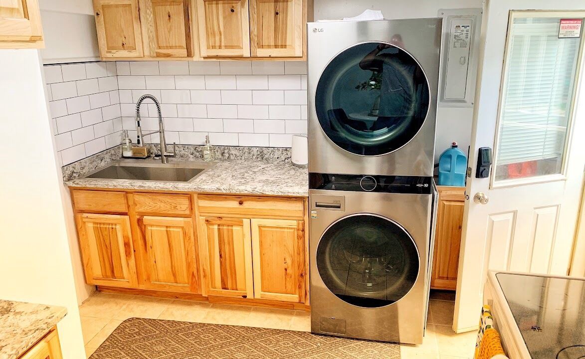 Photo of Kitchen in Sandy