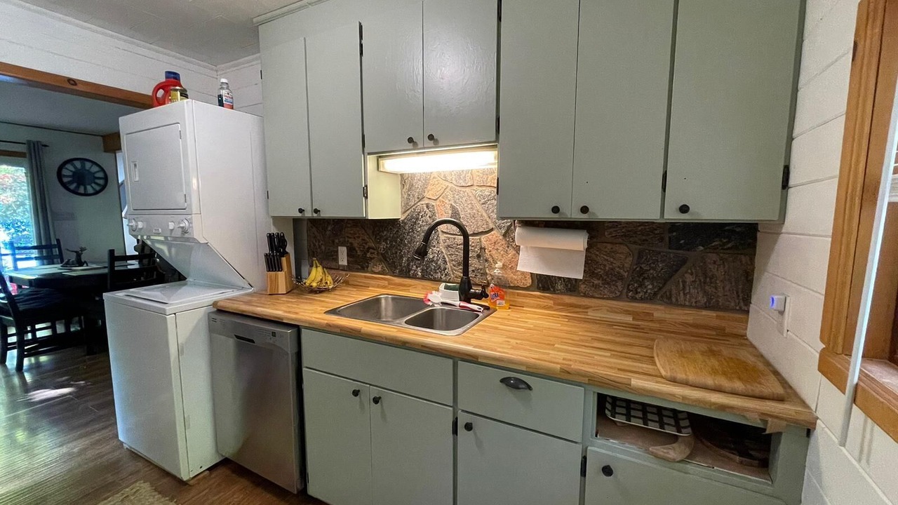 Photo of Kitchen in Hastings Highlands