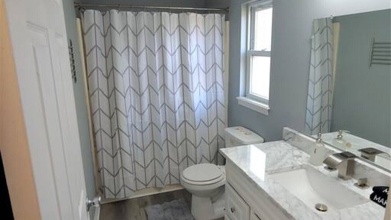 Photo of Bathroom in Pontiac