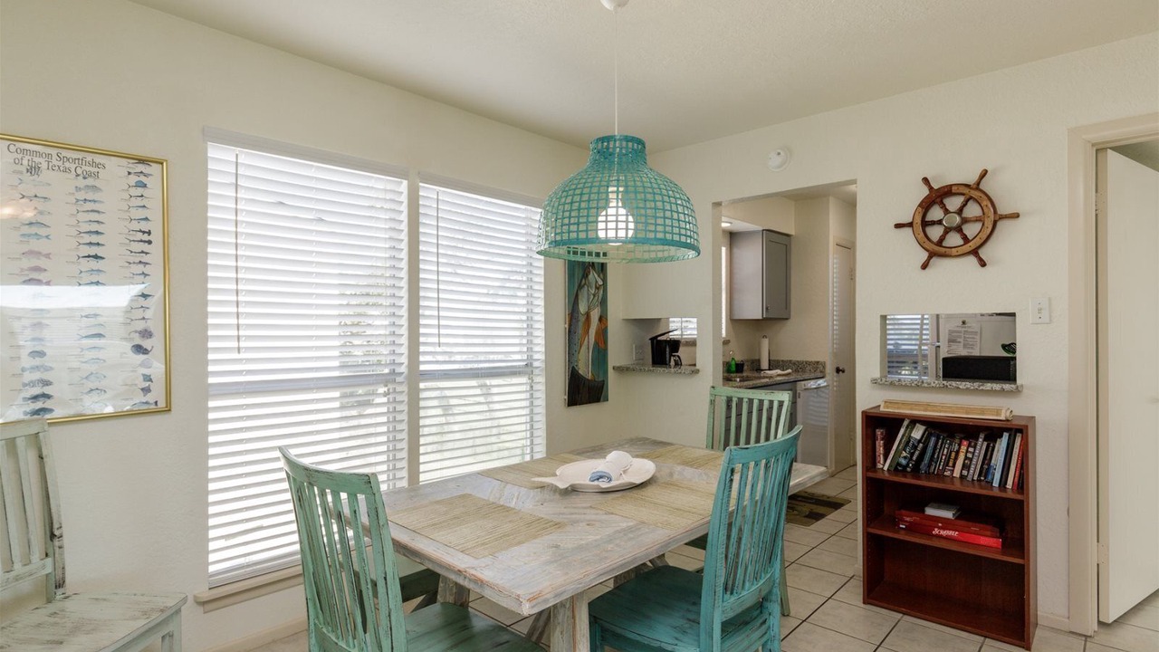 Photo of Others in Sailhouse