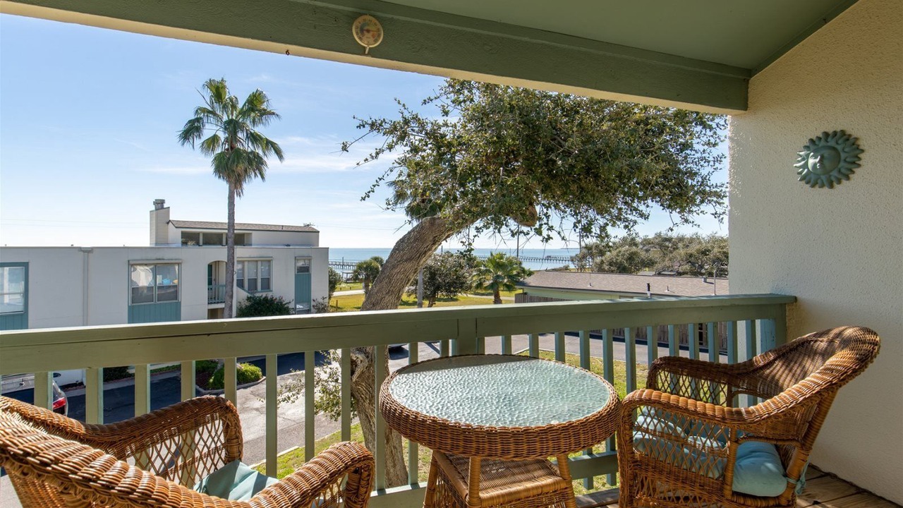 Photo of Others in Sailhouse