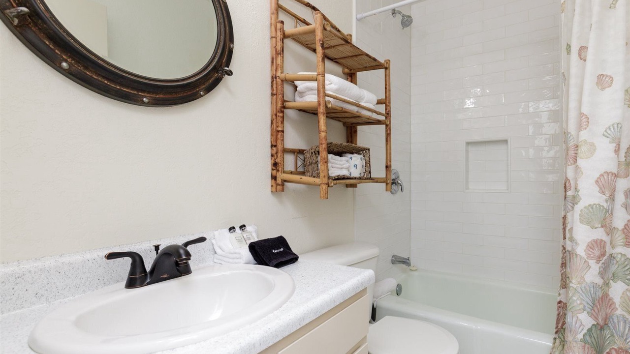 Photo of Bathroom in Sailhouse