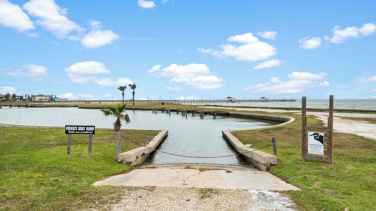 Photo of Others in Sailhouse