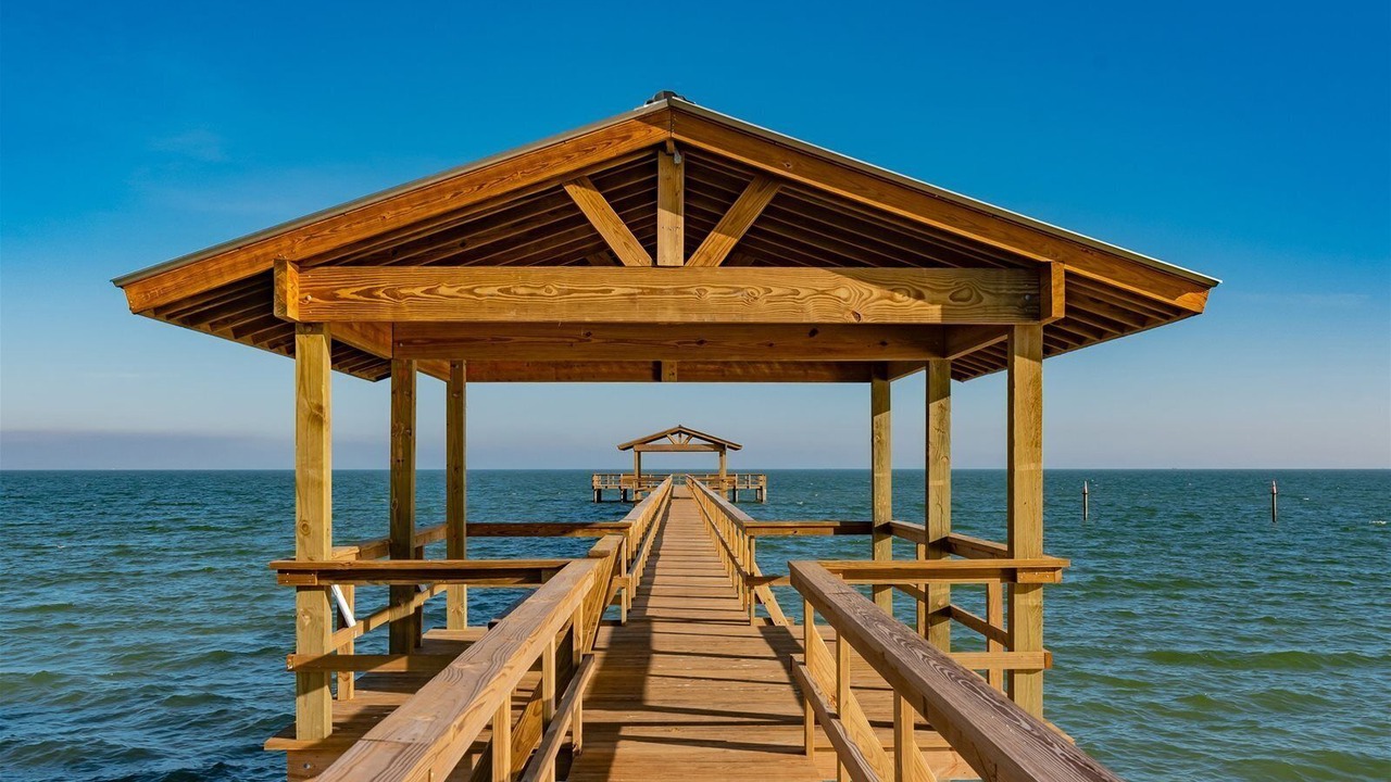 Photo of Others in Sailhouse