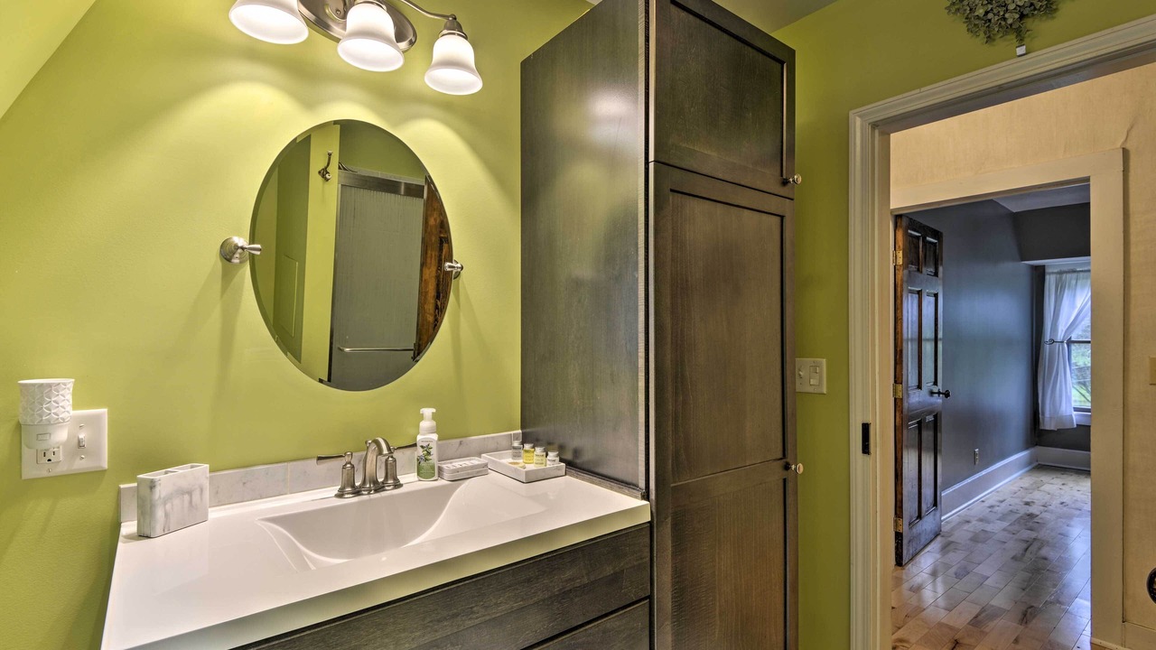 Photo of Bathroom in Glenfield