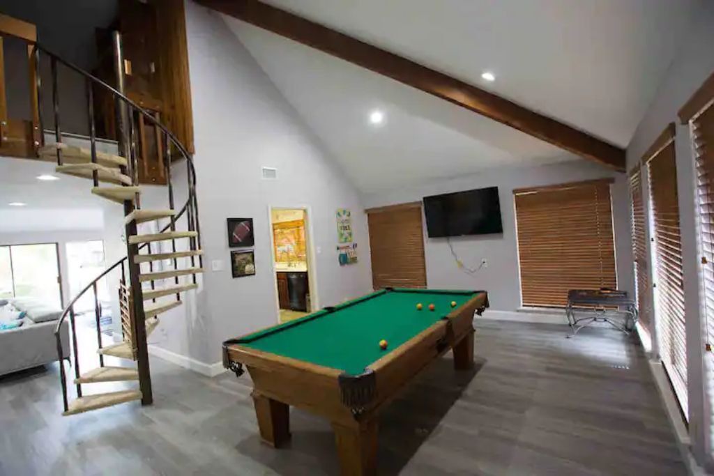 Photo of Bedroom in Walden on Lake Conroe