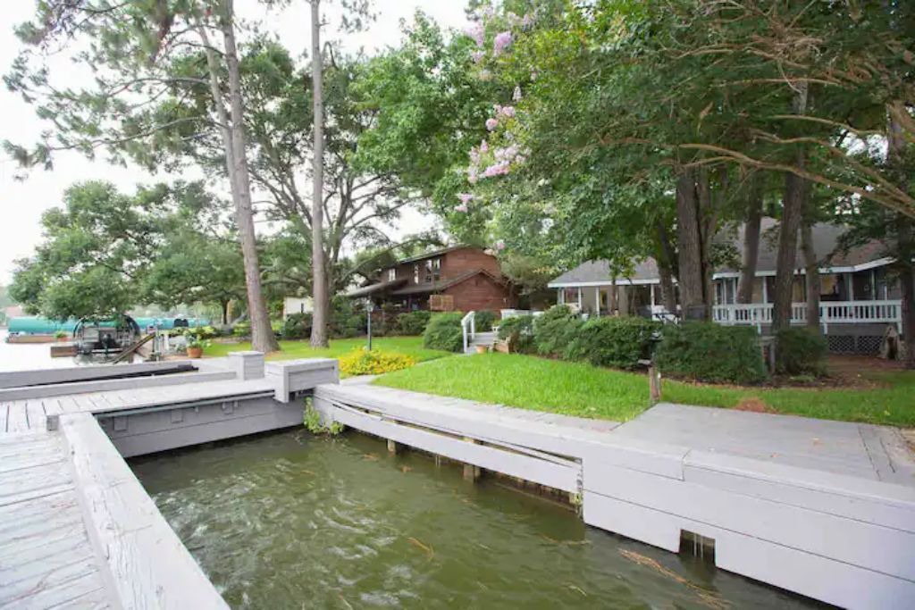 Photo of Outdoor in Walden on Lake Conroe