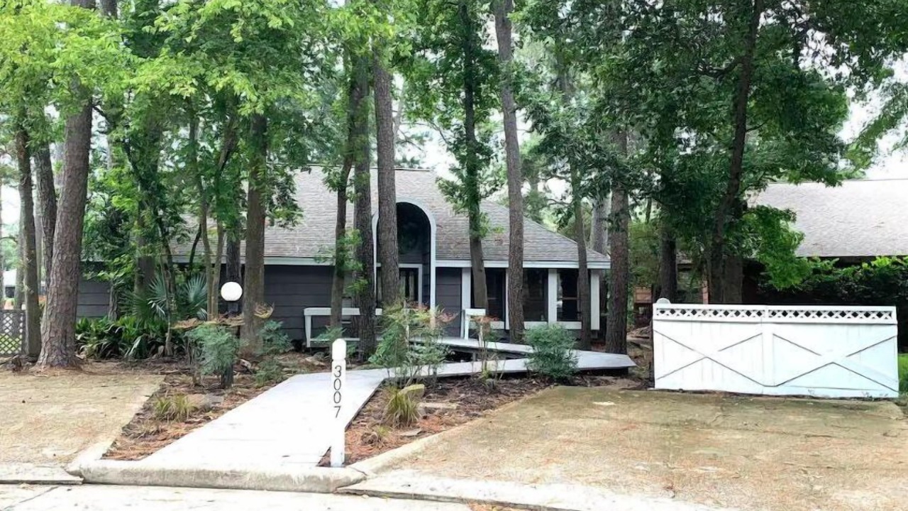 Photo of Others in Walden on Lake Conroe