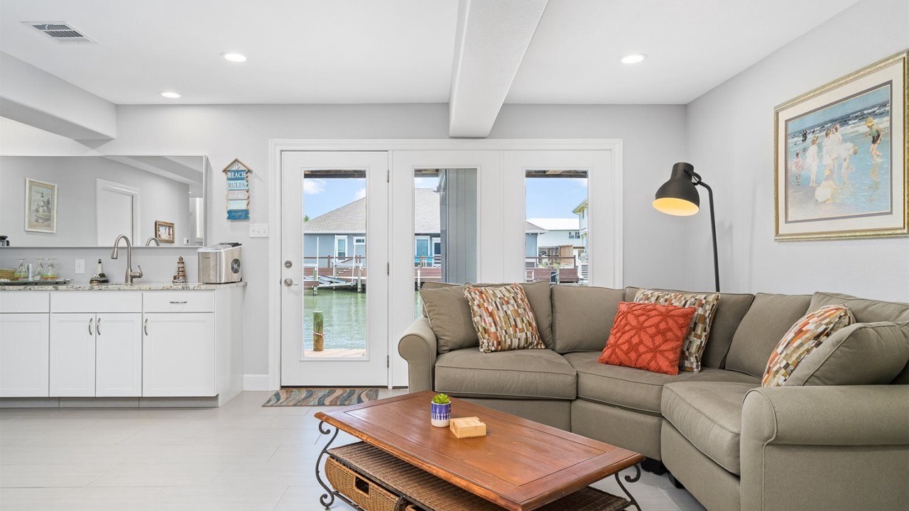 Photo of Bedroom in Key Allegro