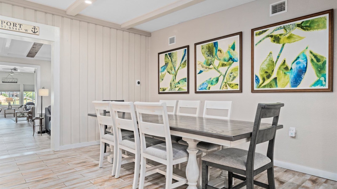 Photo of Livingroom in Rockport