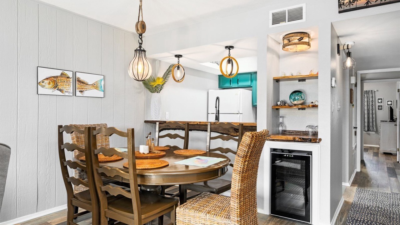 Photo of Others in Harbor Oaks