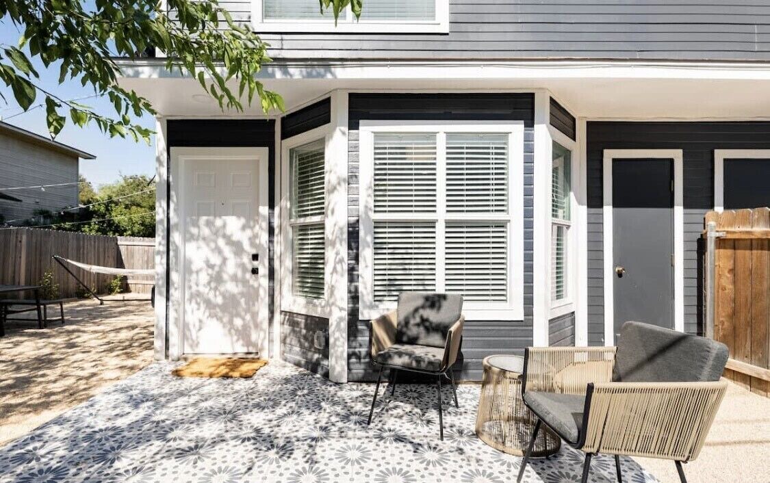 Photo of Patio Balcony in East Riverside - Oltorf