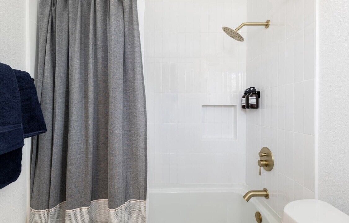 Photo of Bathroom in East Riverside - Oltorf