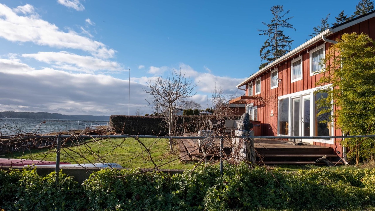 Photo of Others in Belfair