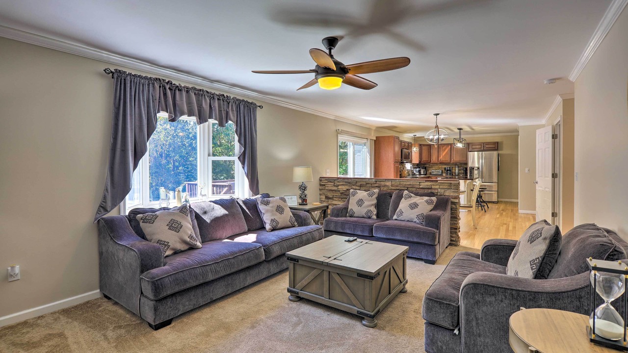 Photo of Livingroom in Tunkhannock Township