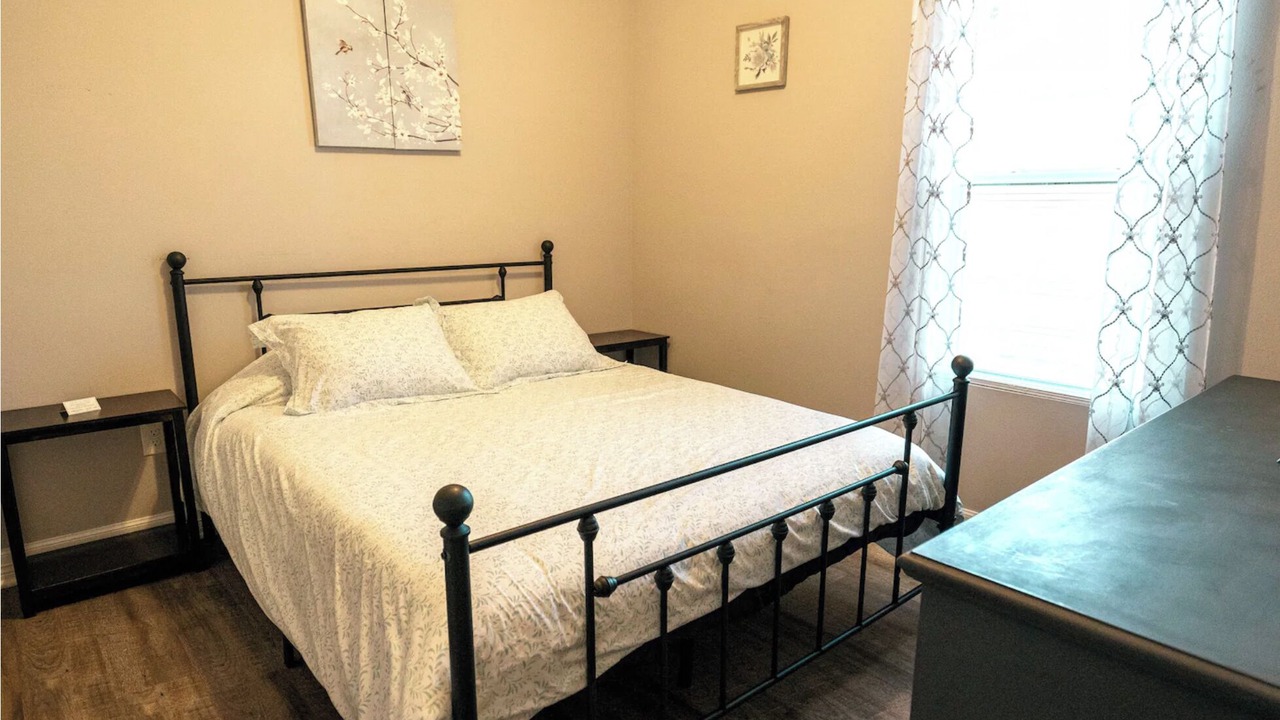 Photo of Bedroom in Denver Heights