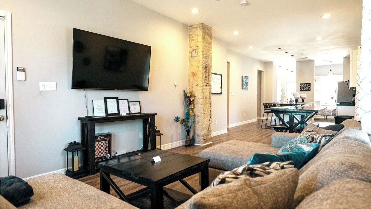 Photo of Livingroom in Denver Heights