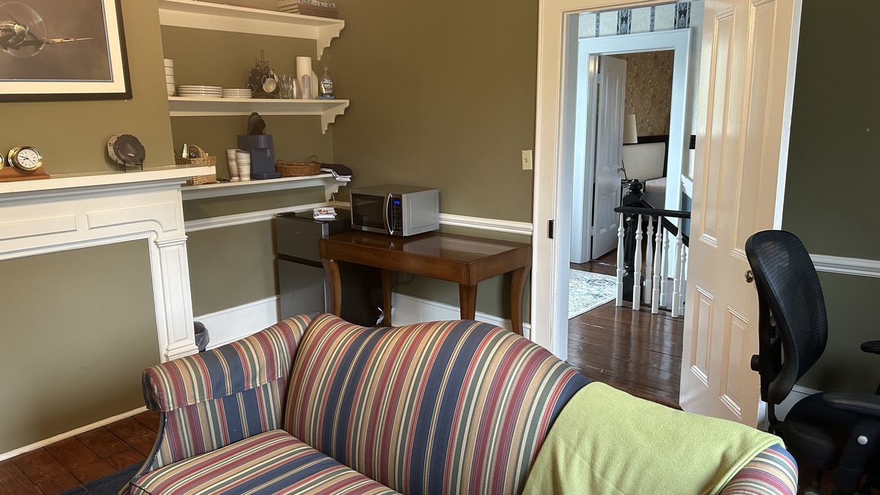 Photo of Livingroom in Washington