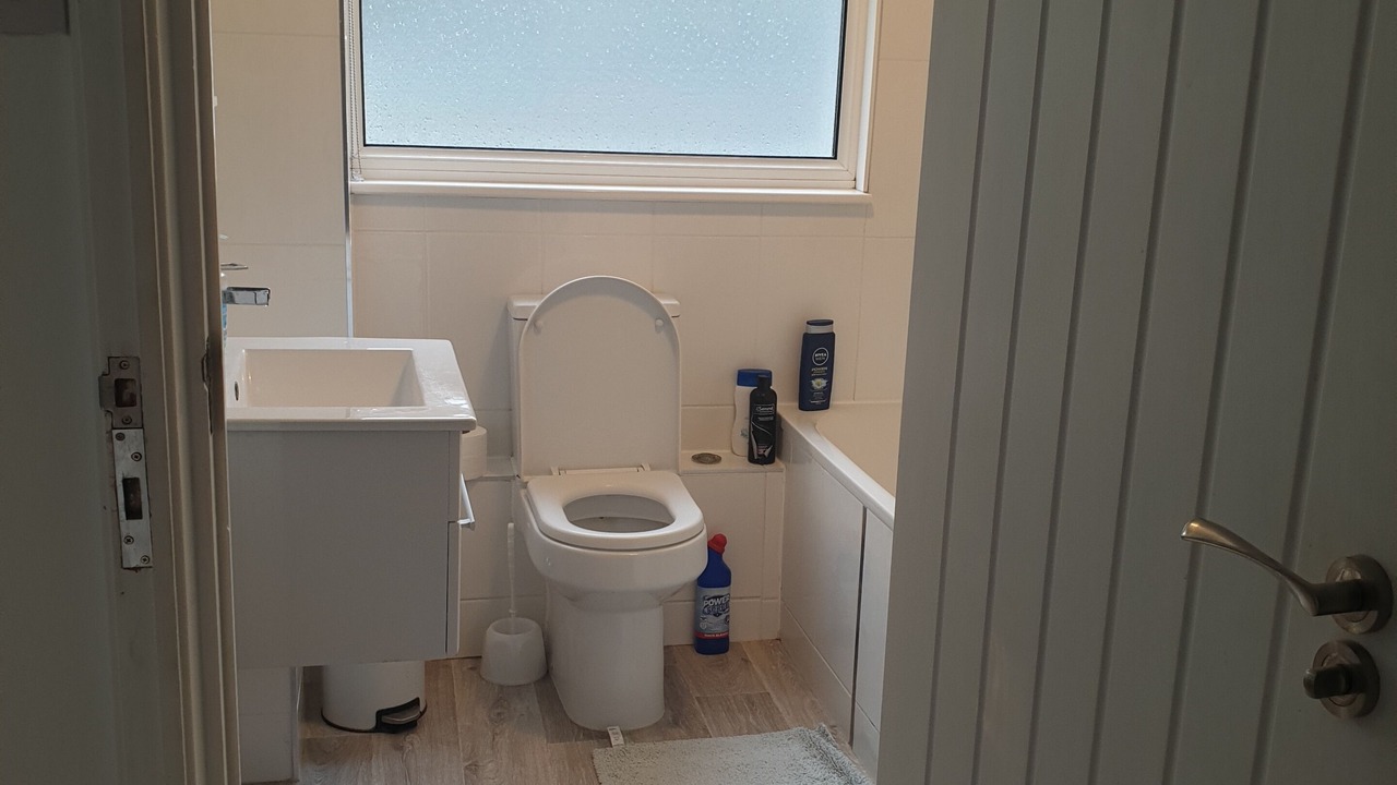 Photo of Bathroom in Birchanger