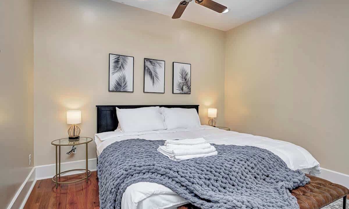 Photo of Bedroom in Fountain Square