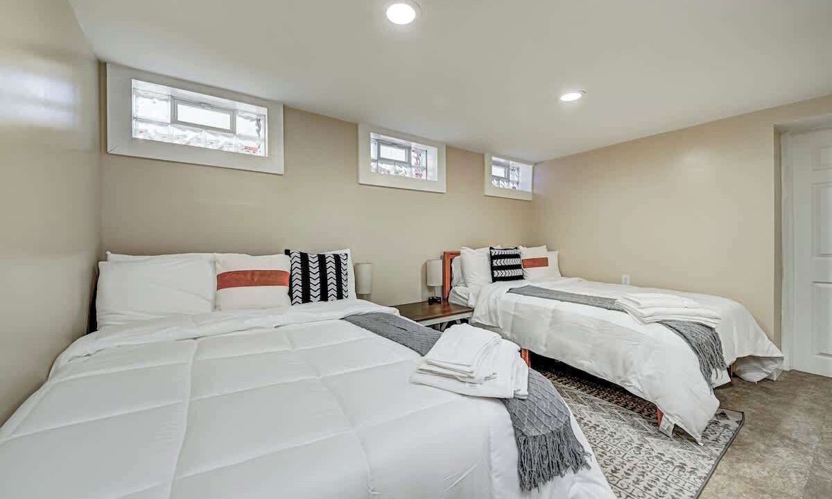 Photo of Bedroom in Fountain Square