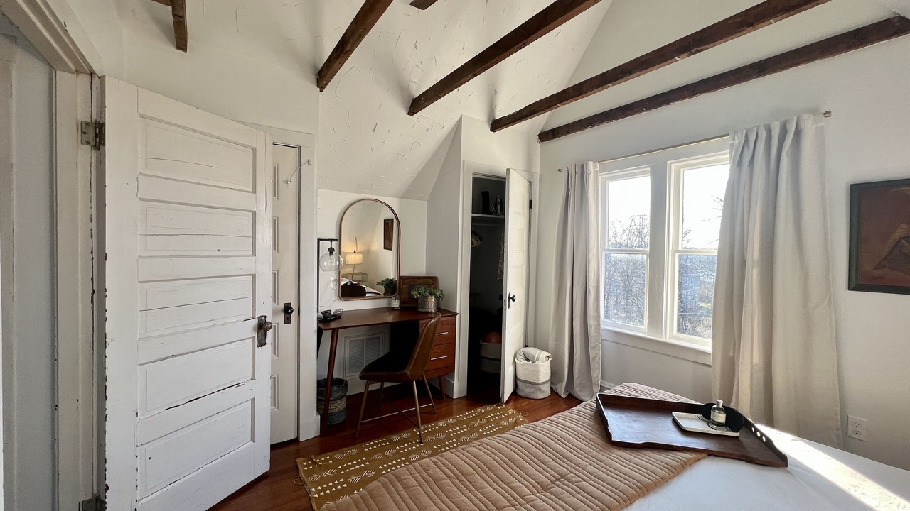 Photo of Bedroom in Tiverton