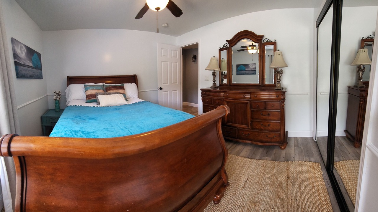 Photo of Bedroom in Jeffersonville