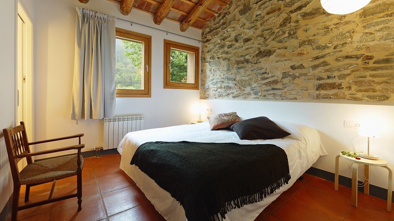 Photo of Bedroom in Alcover