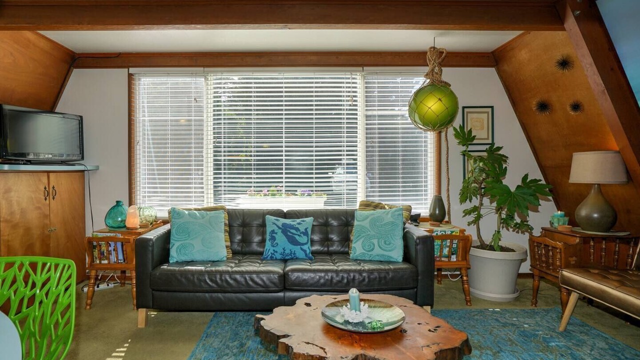 Photo of Livingroom in Otter Rock