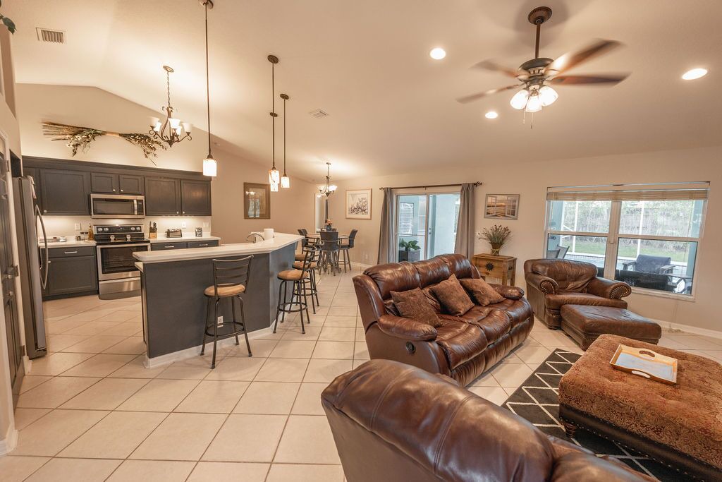 Photo of Livingroom in Port Saint Lucie
