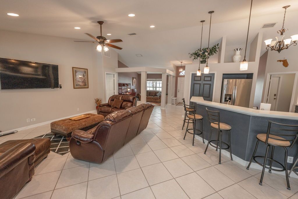 Photo of Livingroom in Port Saint Lucie