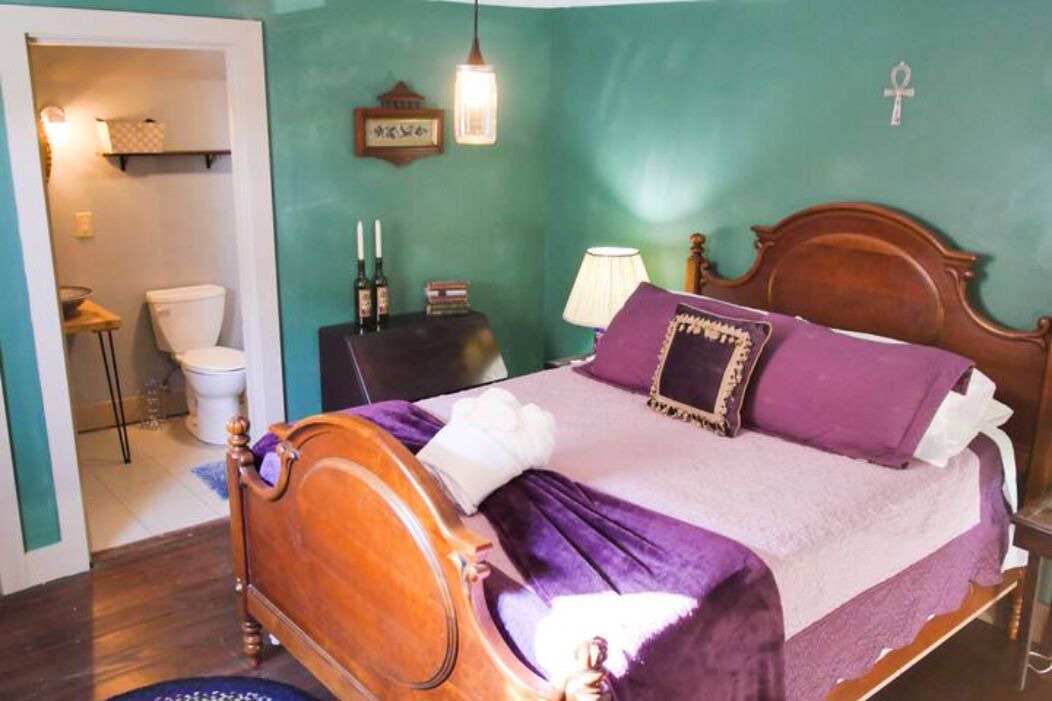 Photo of Bedroom in Seventh Ward