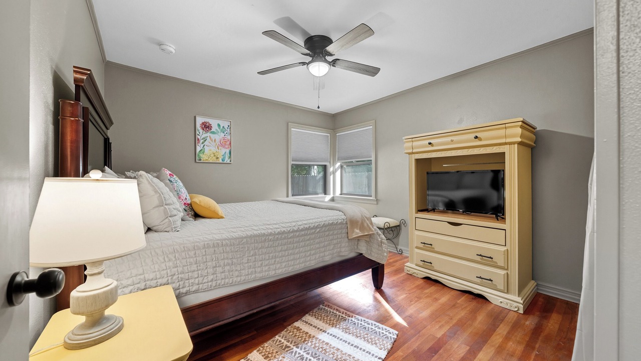 Photo of Bedroom in Hot Springs