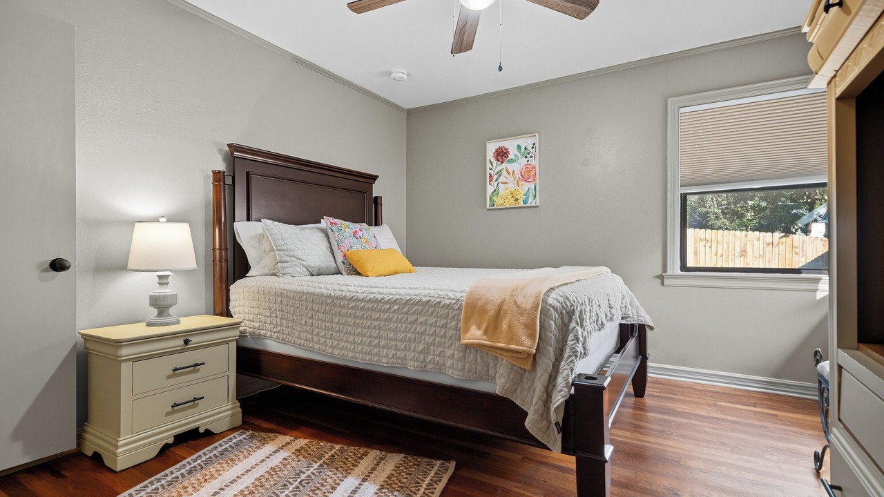 Photo of Bedroom in Hot Springs
