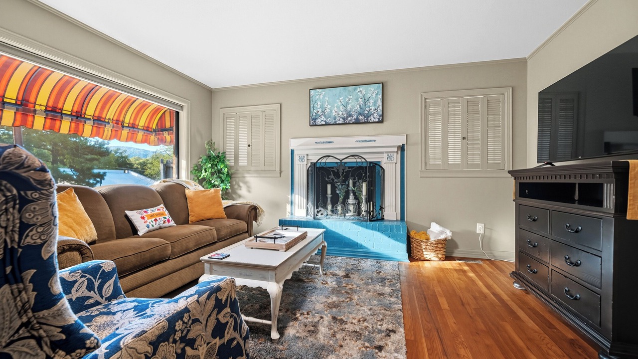 Photo of Livingroom in Hot Springs
