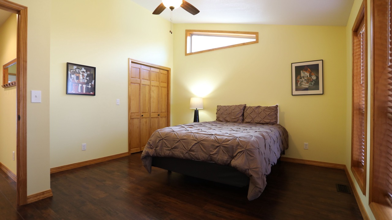 Photo of Bedroom in Van Buren