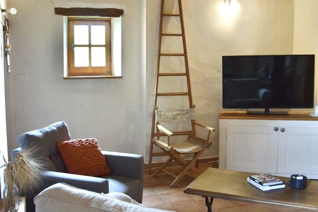 Photo of Livingroom in Montignac-Toupinerie