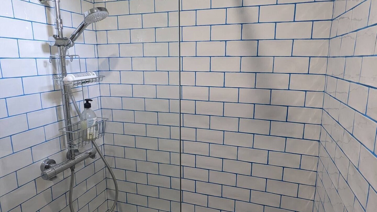 Photo of Bathroom in Mesnil-sur-l'Estree